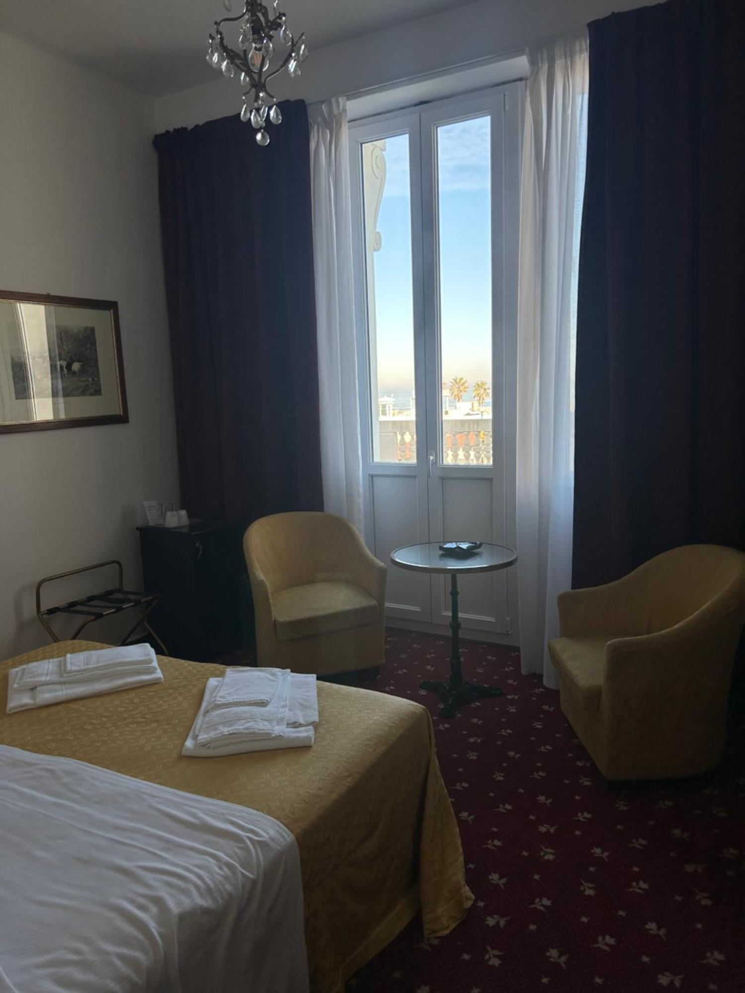 Le Grand Hotel Риччоне Экстерьер фото